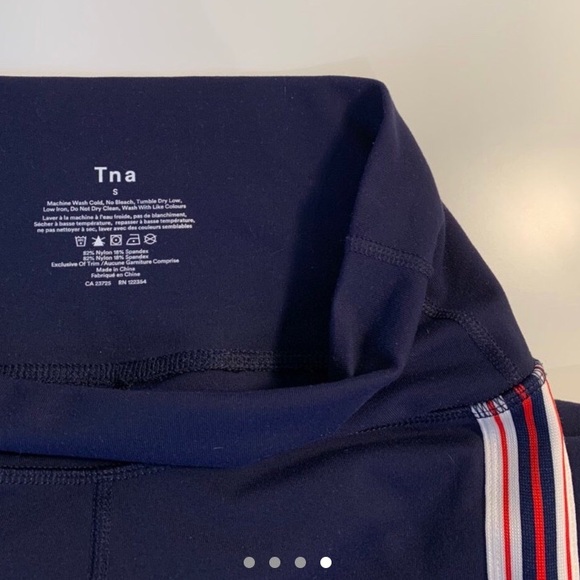 TNA leggings ❤️🤍💙 - Picture 4 of 4